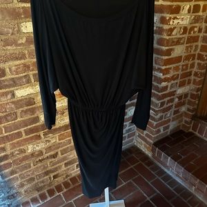 Sen dress size medium